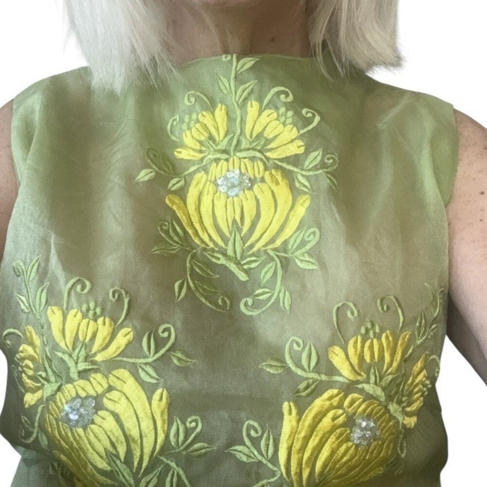 Womans Sheer Sleeveless One Piece Maxi Dress Green with Embroidered Flowers Sz M - Picture 3 of 5
